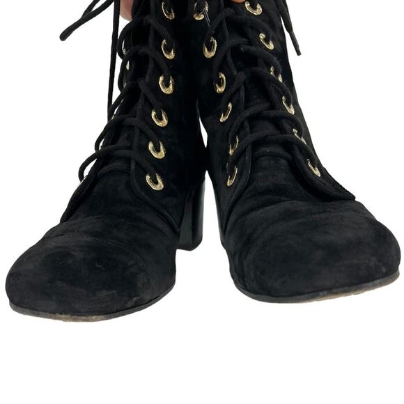 Chanel 2019 Interlocking CC Logo Suede Lace-Up Boots - Picture 9 of 16